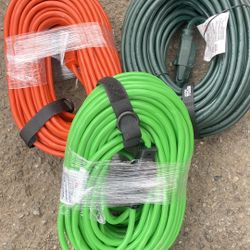 Extensión Cord 100 Ft 16 Guage. 