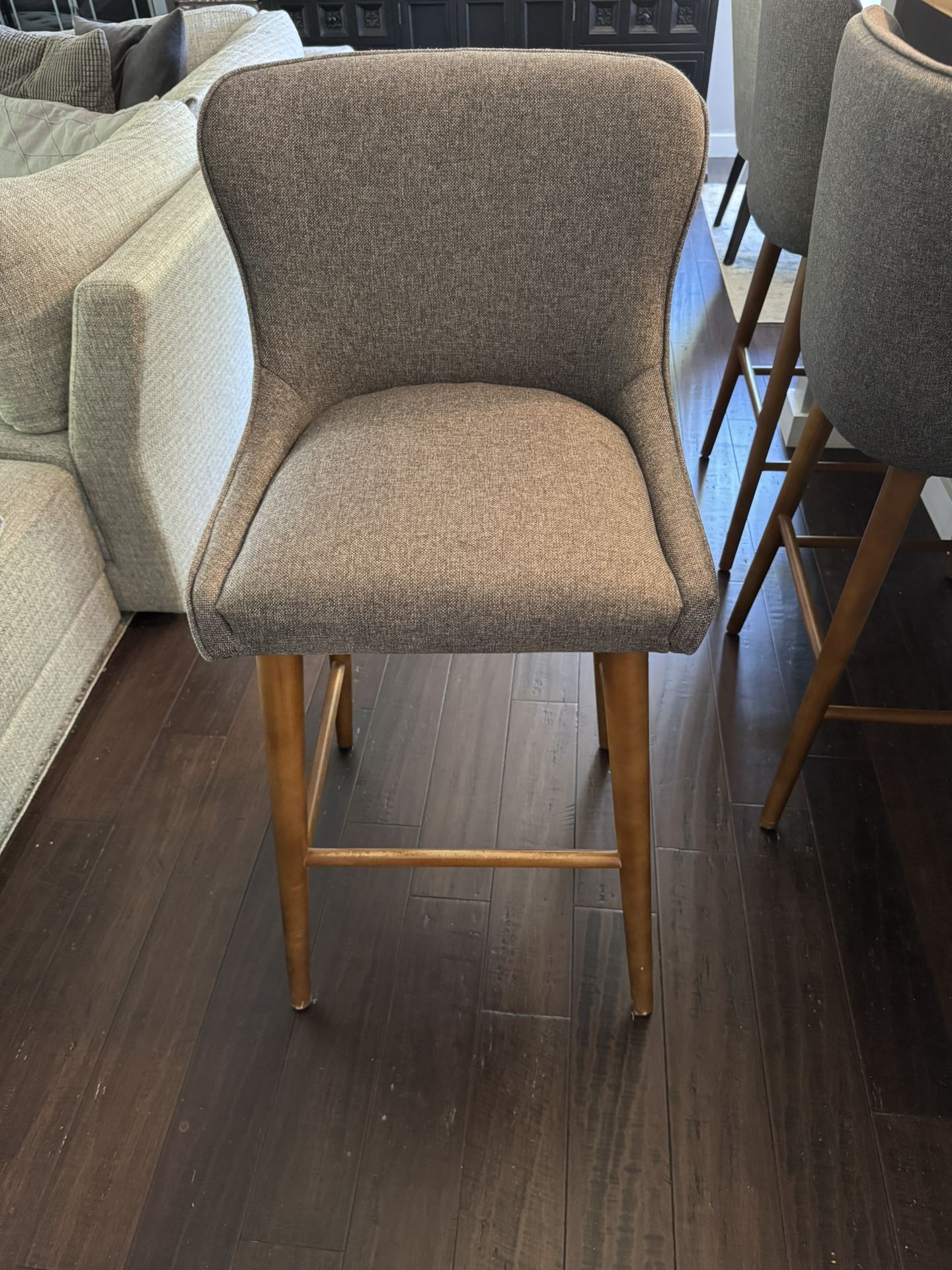 3 Bar Stools
