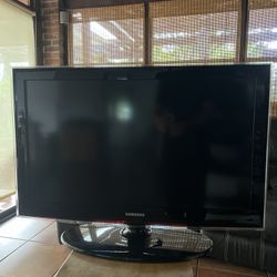 Samsung TV 32 In 