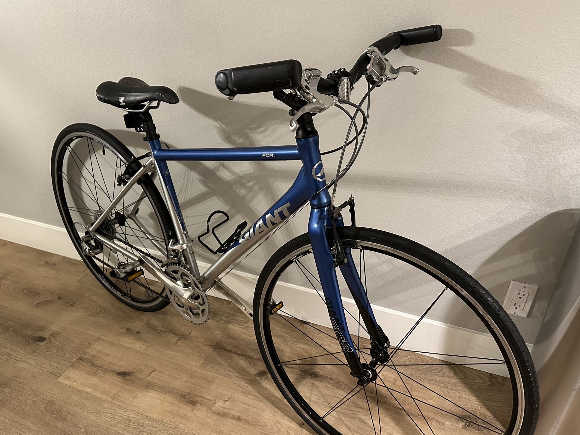 GIANT FCR 1 Road Bike 