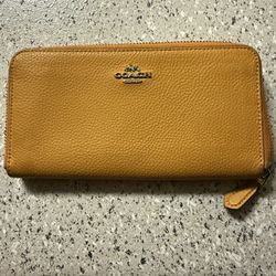 Coach Accordian Zip Wallet