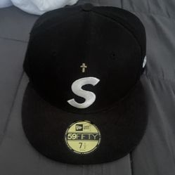 Supreme S Logo Gold Cross New Era Fitted 7 1/2