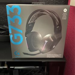 Logitech G733 LIGHTSPEED Wireless RGB Gaming Headset