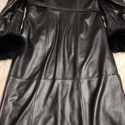 Women's Long Leather Coat Black Size XXL Used