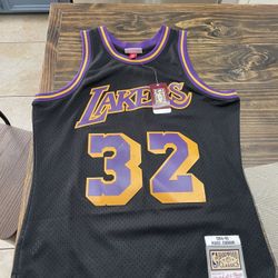 Magic Johnson Lakers jersey Mitchell & Ness