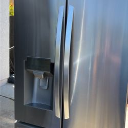 LG refrigerator 