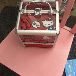 Hello Kitty Little Makeup Box