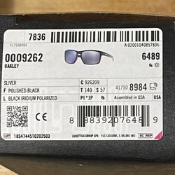 Oakley Sliver Polarized Sunglasses