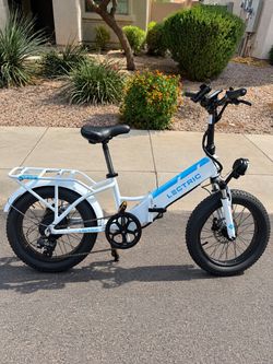 Lectric XP 3.0 Step-Thru E-Bike – 361 Miles – upgraded light