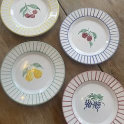 Vintage Hand Crafted Desert/salad Plates 