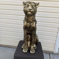 Large sitting Leopard Statue 