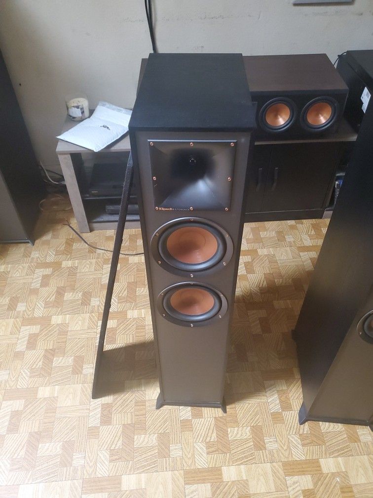 KLIPSCH REFERENCE R-620F