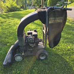 Leaf Vacuum Shredder And 3" Branch Chipper. Needs Carburetor 