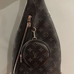 Louis Vuitton Unisex Sling bag