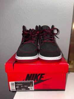 Jordan 1 Mid ‘FEARLESS’ SE GE