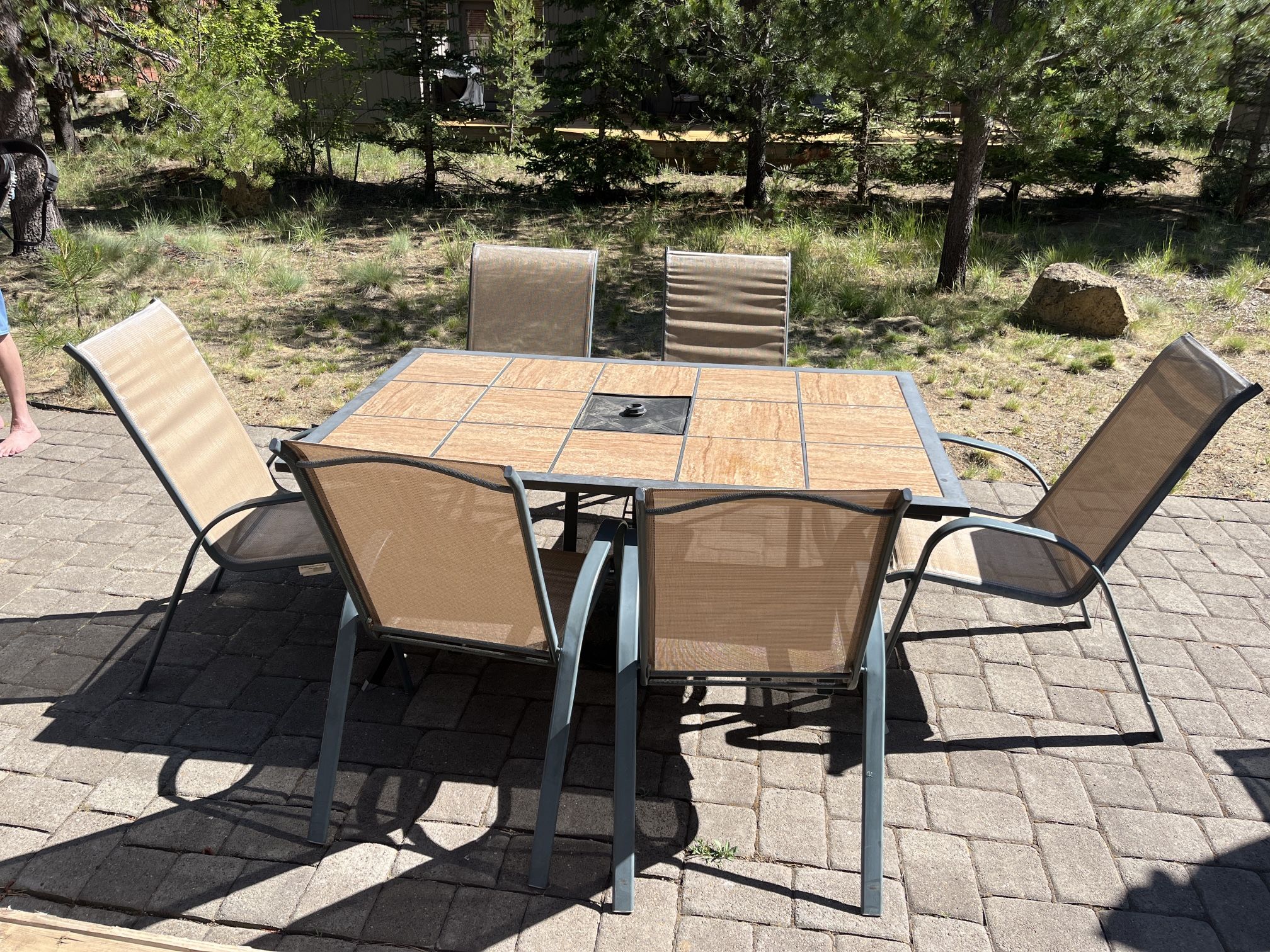 Patio Table And 8 Chairs
