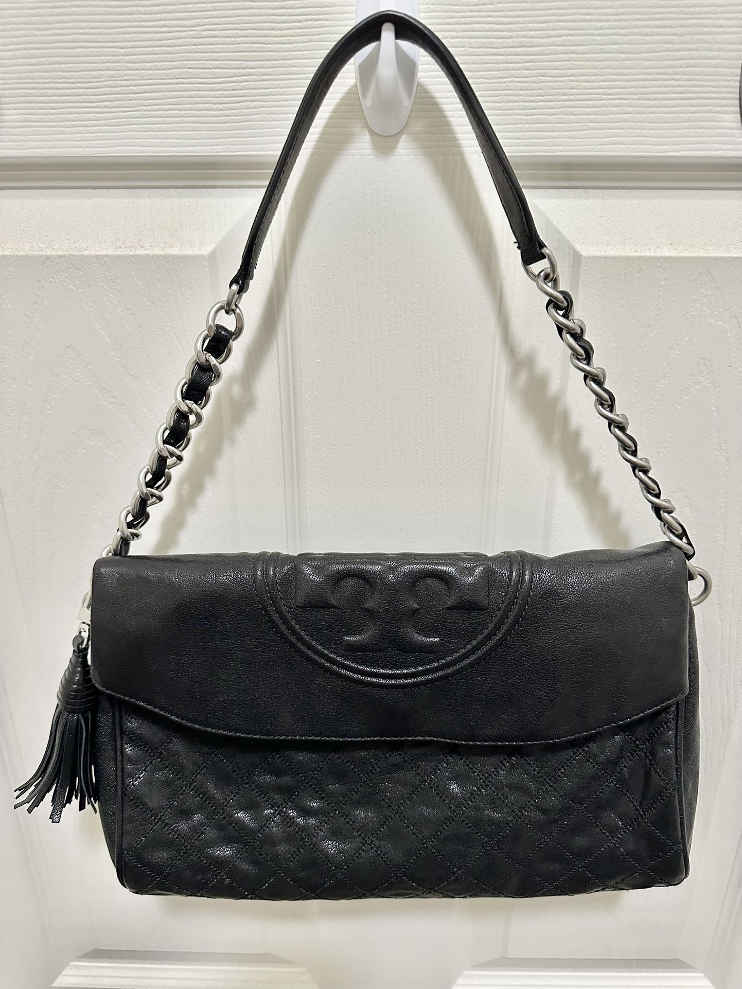 Tory Burch Fleming Distressed Leather Fold-Over Hobo - Black