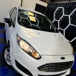 2016 Ford Fiesta SE