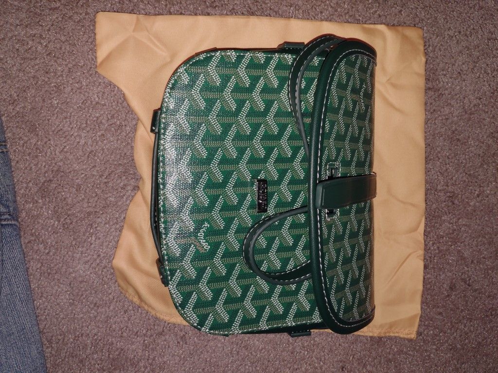 Designer Purse (Box Only)...