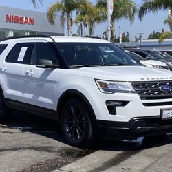 Explorer XLT SUV