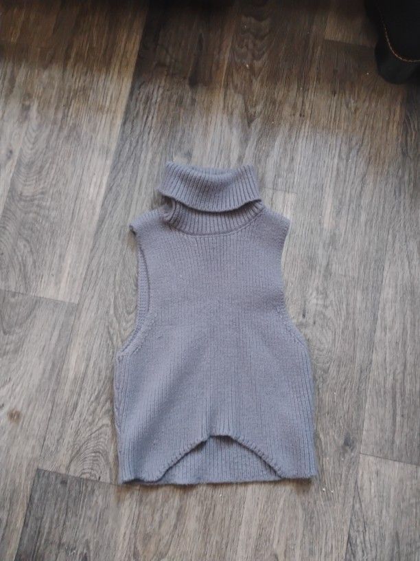 Gray Warm Turtleneck Partial Crop Dress Shirt