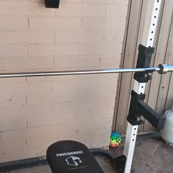 Lots Of Workout Equipment 