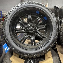 22x10 Fuel Wheels 6x139.7 And 6x135 On 33’ Tires 