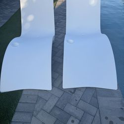 Two Deep In-Pool Ledge  Loungers. Like New Condition