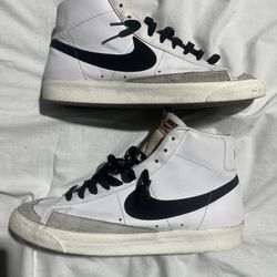 Nike Blazer Mid 77