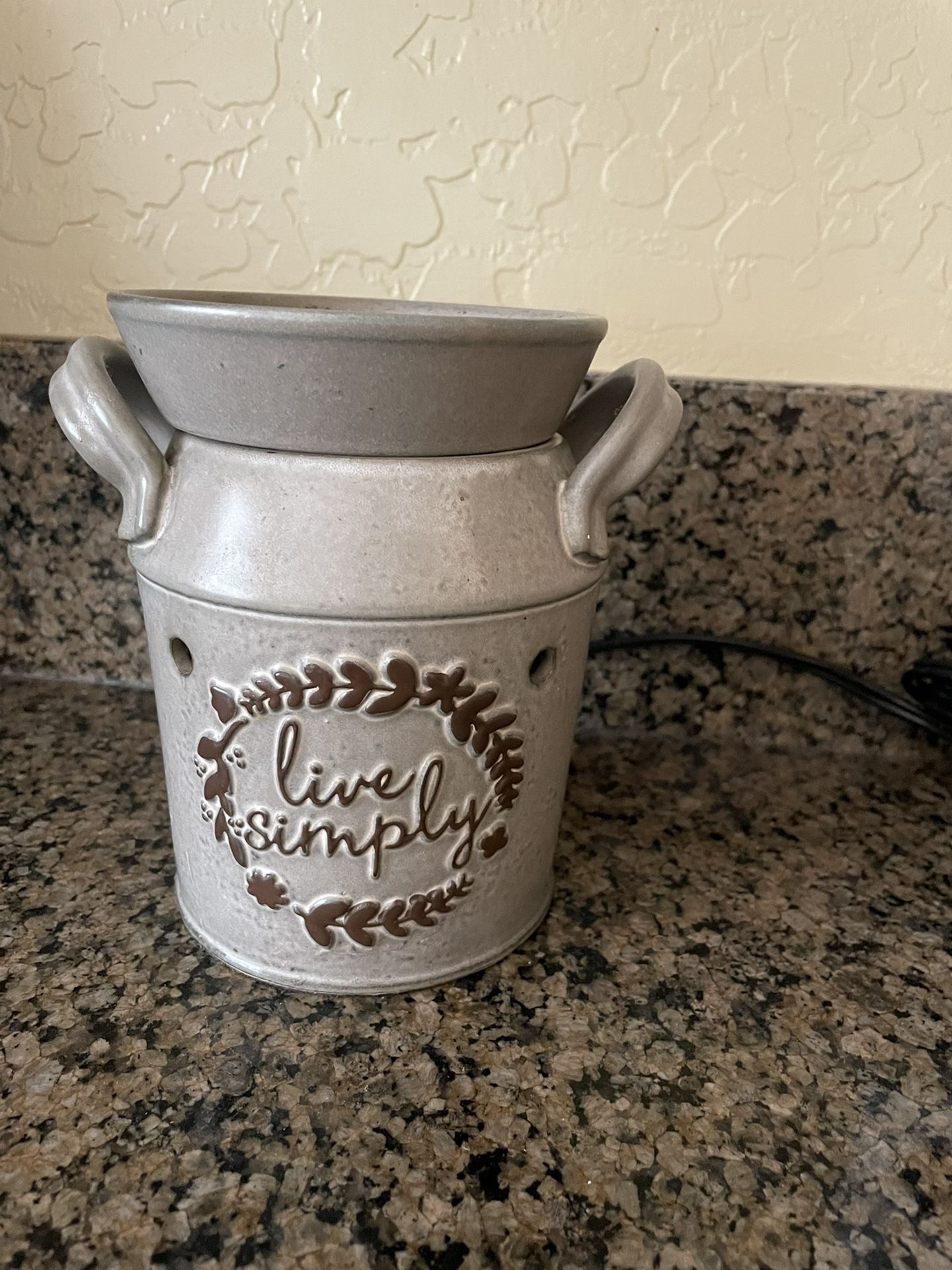 Scentsy Live Simply Warmer