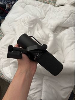 Shure SM7B Microphone