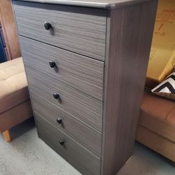 New Grey 5 Drawer Dresser Chest 