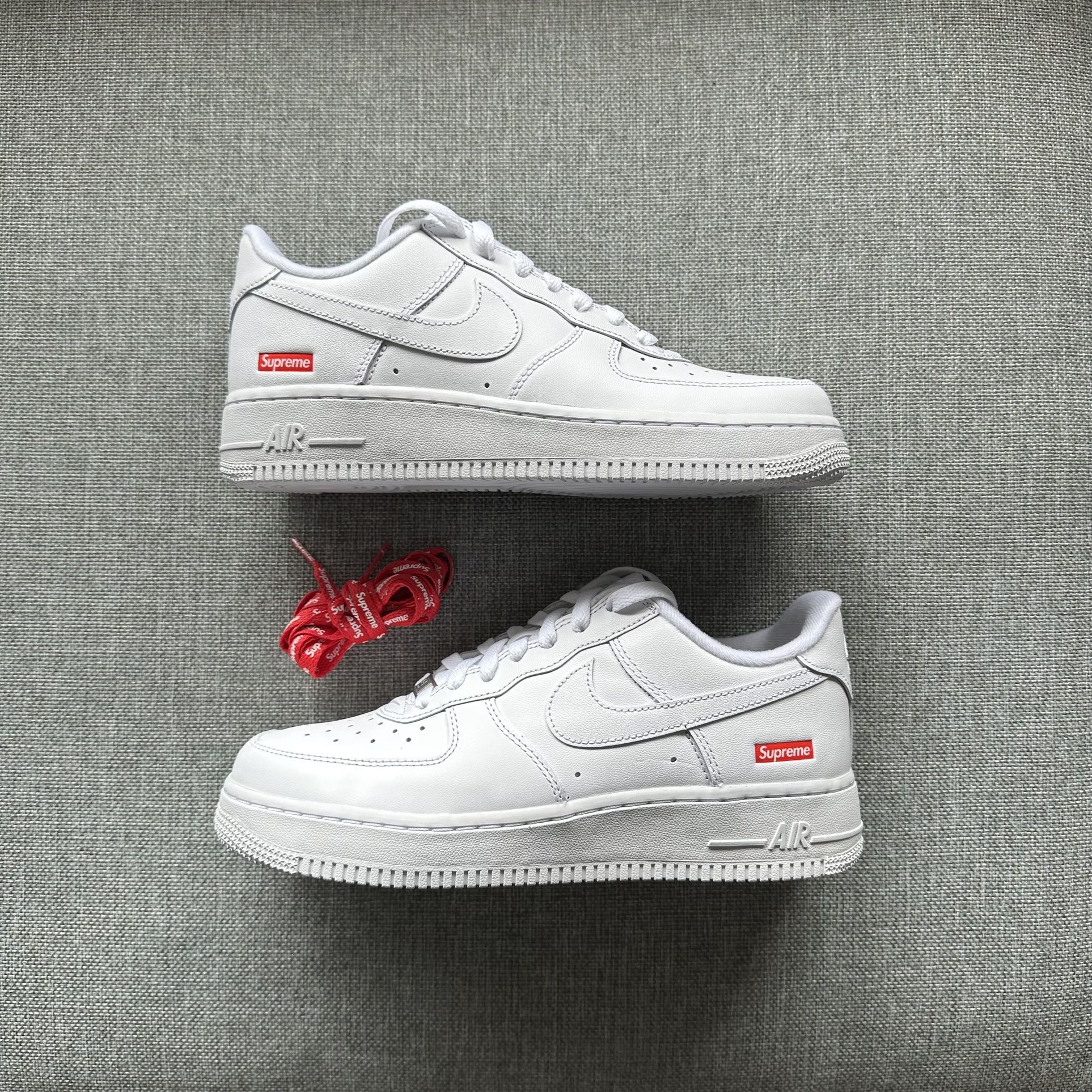 Nike Air Force 1 Low Supreme White Mens Size 6.5/Womens Size 8