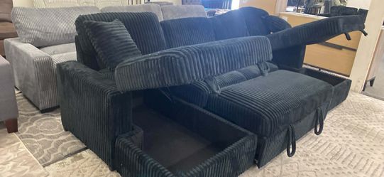 New Sleeper Sectional Couch! Free Delivery 🚚!