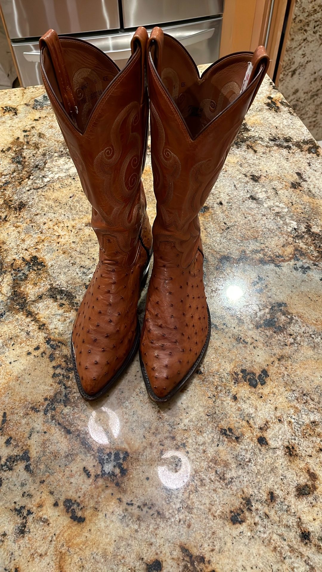 Used in great condition Tony Lama Men size 9 EE original ostrich skin cowboy boots.