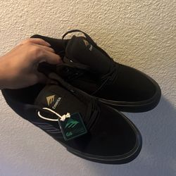 Emerica g6 skate shoes brand new size 8