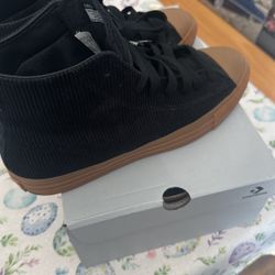 Men’s Black Corduroy Converse Chuck Taylor’s Size 9 