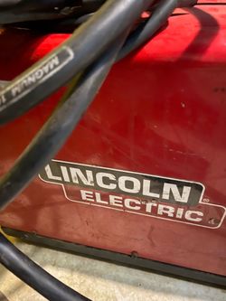 Lincoln Electric welder/Maquina de soldar