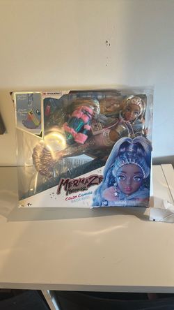 Mermaze Mermaidz Color Change Winter Waves Doll