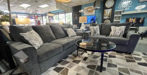 🛋️ Ashley SOFA & LOVESEAT 🔥 ON SALE – JUST $779! 🔥