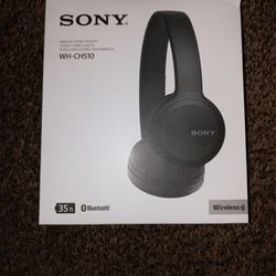 Black Sony WH-CH510 Wireless Headphones 