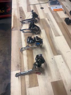 Multiple derailleur
