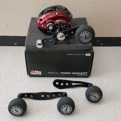 Abu Garcia Bait Casting Fishing Reel 