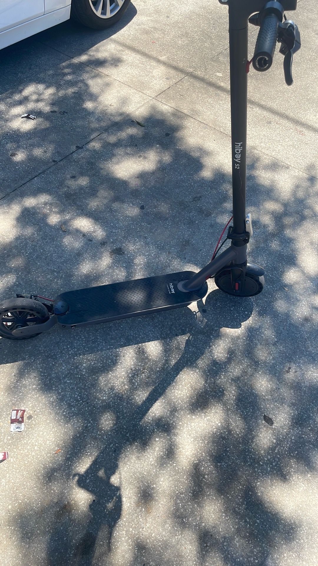 Hiboy electric scooter every thing work got the charger just the back screw is missing