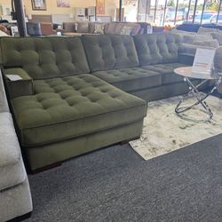 Green Tufted Sectional Sofa with Chaise 🚚WE DELIVER🚚