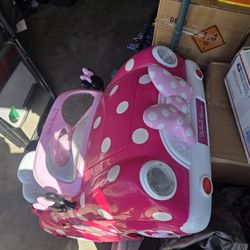 Minnie Mouse Car