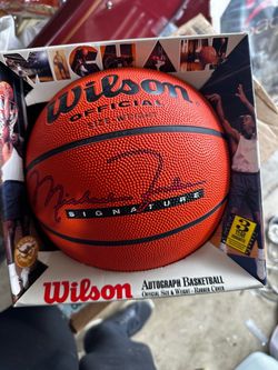 Vintage Wilson Michael Jordan signed basketball BRAND NEW