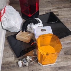 Brand New ELEGOO 3D Resin Printer with Wash Station