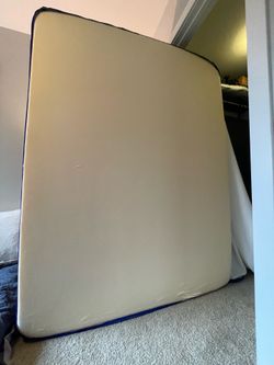 New Nectar Mattress Medium Firm Memory Foam Queen *box spring included