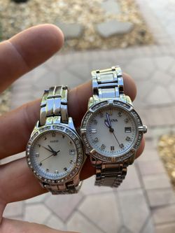 Women’s guess and Bulova Watches! 100% Real.